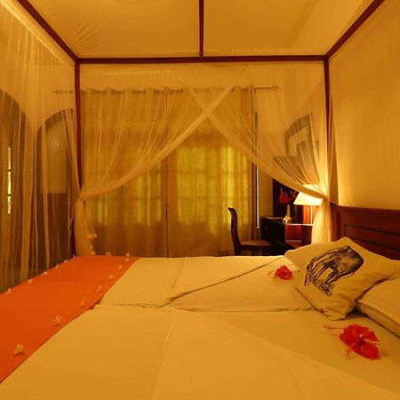 Hotel Susantha Garden Bentota Exterior photo