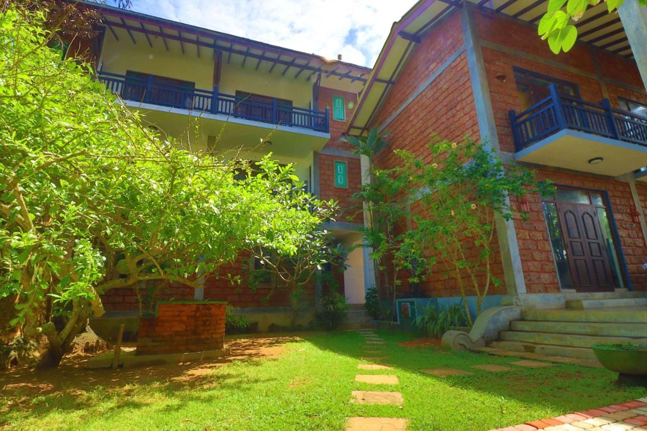 Hotel Susantha Garden Bentota Exterior photo
