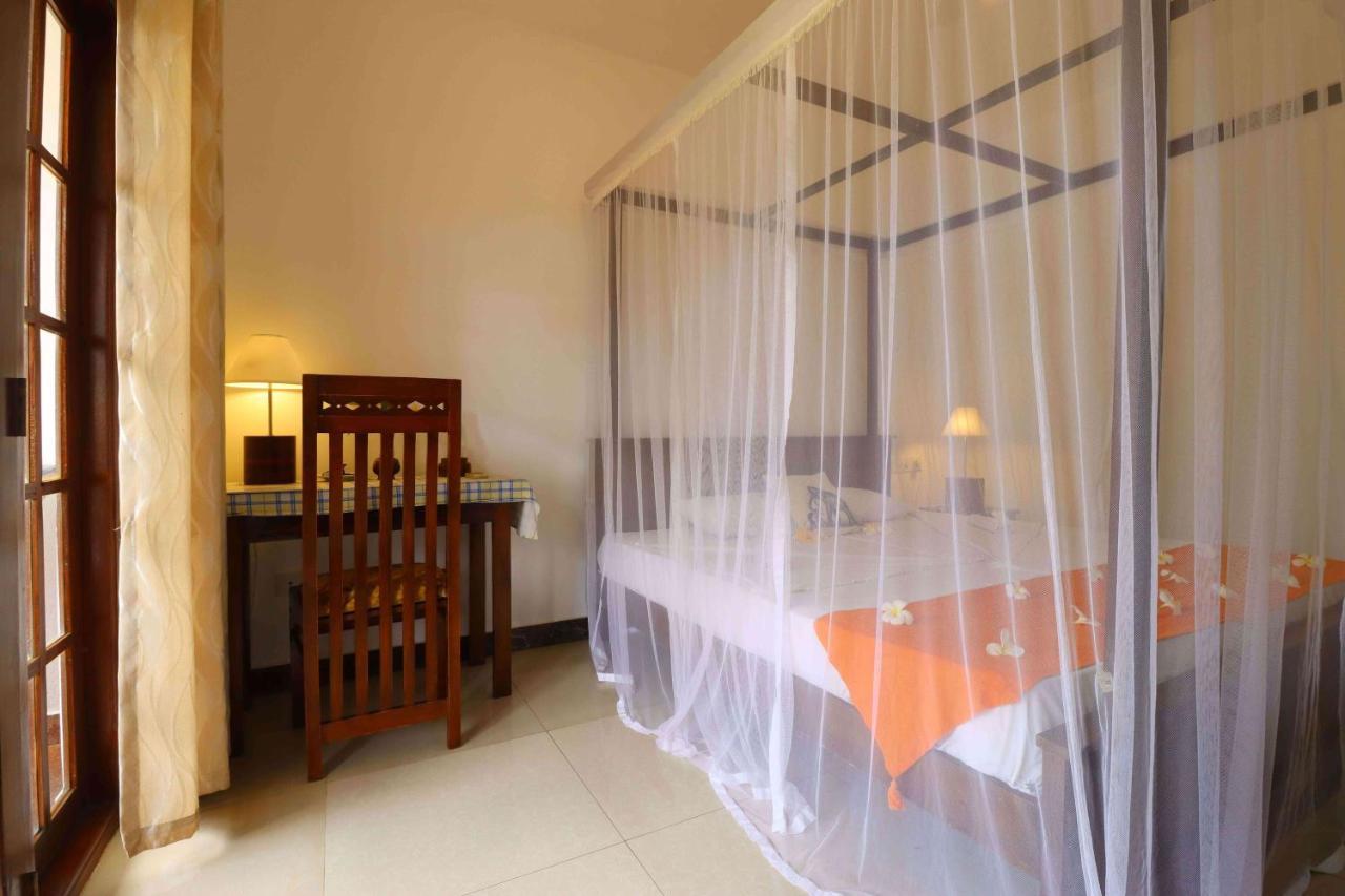Hotel Susantha Garden Bentota Exterior photo