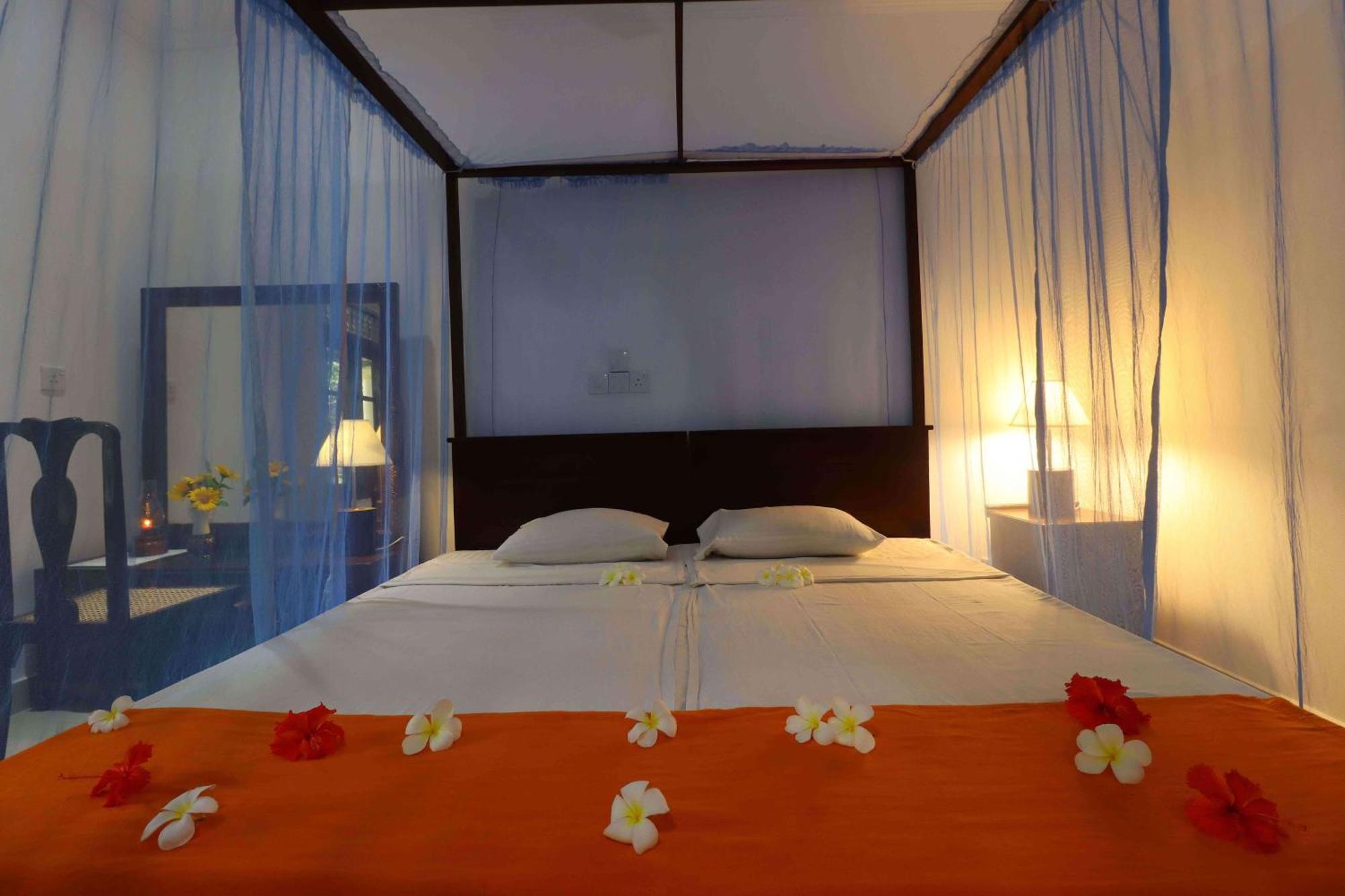 Hotel Susantha Garden Bentota Exterior photo